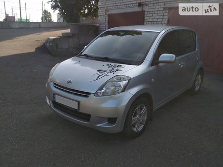 Daihatsu Sirion 2009  випуску Полтава з двигуном 1.3 л бензин хэтчбек механіка за 5100 долл. 