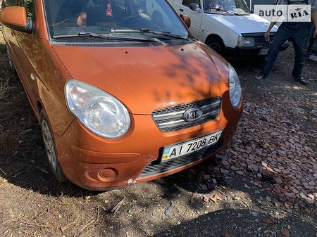 KIA Picanto 2008  випуску Дніпро з двигуном 1.1 л  хэтчбек автомат за 4000 долл. 