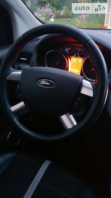 Ford Kuga 2011  випуску Івано-Франківськ з двигуном 2 л дизель позашляховик механіка за 12500 долл. 