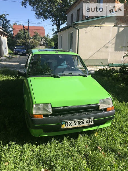 Renault 5 1990  випуску Хмельницький з двигуном 1.1 л  хэтчбек механіка за 1100 долл. 