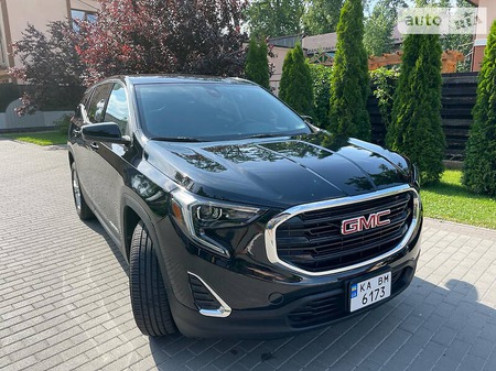 GMC Terrain 2019  випуску Київ з двигуном 1.5 л бензин позашляховик автомат за 21900 долл. 