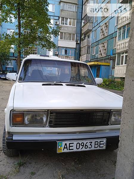 Lada 2104 1991  випуску Дніпро з двигуном 1.5 л  седан механіка за 900 долл. 