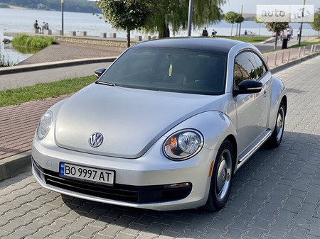 Volkswagen Beetle 2012  випуску Тернопіль з двигуном 2.5 л бензин купе автомат за 12800 долл. 