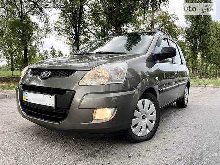 Hyundai Matrix 2010  випуску Полтава з двигуном 1.8 л  хэтчбек автомат за 5999 долл. 