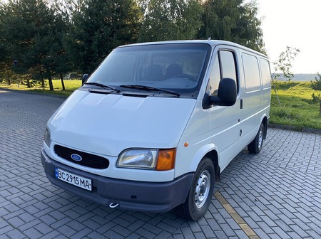 Ford Transit 1996  випуску Львів з двигуном 2.5 л дизель мінівен механіка за 3700 долл. 