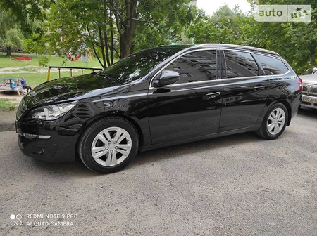 Peugeot 308 2015  випуску Житомир з двигуном 1.6 л дизель універсал механіка за 10399 долл. 