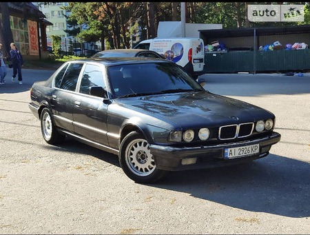 BMW 730 1992  випуску Київ з двигуном 3 л бензин седан автомат за 3000 долл. 
