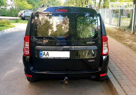 Dacia Logan 2012  випуску Київ з двигуном 1.5 л дизель універсал механіка за 6599 долл. 