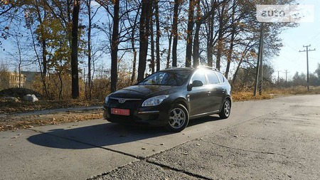 Hyundai i30 2008  випуску Рівне з двигуном 1.6 л бензин універсал механіка за 6500 долл. 