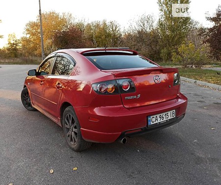 Mazda 3 2005  випуску Черкаси з двигуном 2 л бензин седан механіка за 5300 долл. 
