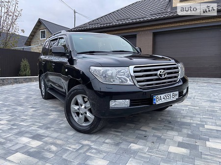 Toyota Land Cruiser 2009  випуску Кропивницький з двигуном 4.5 л дизель позашляховик автомат за 31000 долл. 