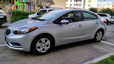 KIA Cerato 2014  випуску Хмельницький з двигуном 1.8 л  седан  за 8900 долл. 