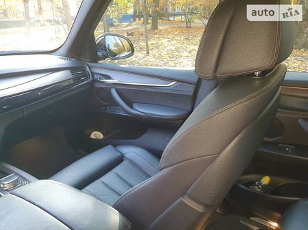 BMW X5 2017  випуску Херсон з двигуном 2 л дизель позашляховик  за 47000 долл. 