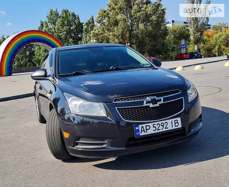 Chevrolet Cruze 2013  випуску Запоріжжя з двигуном 1.8 л бензин седан автомат за 8500 долл. 