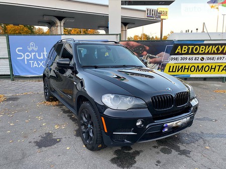 BMW X5 2011  випуску Черкаси з двигуном 3 л бензин позашляховик автомат за 13000 долл. 