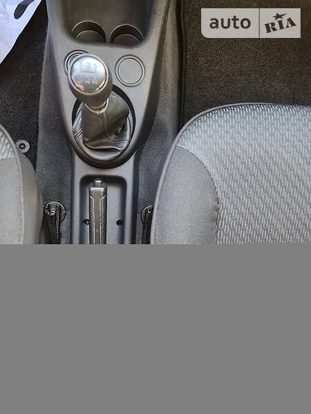 Citroen Berlingo 2008  випуску Чернігів з двигуном 2.5 л бензин мінівен механіка за 5500 долл. 
