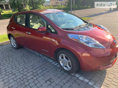 Nissan Leaf 2012  випуску Луцьк з двигуном 0 л електро хэтчбек автомат за 7900 долл. 