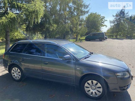 Audi A4 Limousine 2005  випуску Ужгород з двигуном 3 л дизель універсал механіка за 8600 долл. 