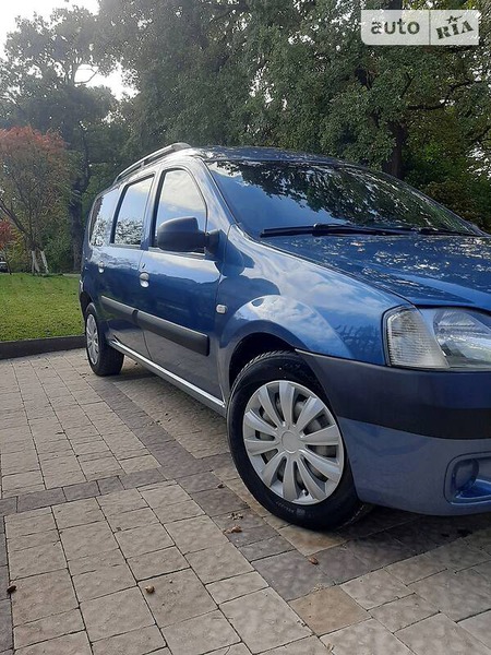 Dacia Logan 2008  випуску Тернопіль з двигуном 1.6 л бензин універсал механіка за 4999 долл. 