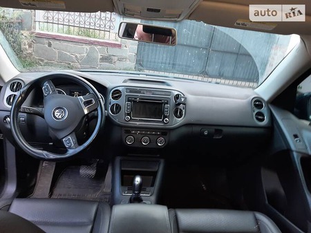 Volkswagen Tiguan 2013  випуску Київ з двигуном 2 л бензин позашляховик автомат за 11000 долл. 