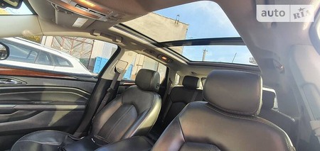 Cadillac SRX 2015  випуску Вінниця з двигуном 3.6 л бензин позашляховик автомат за 16950 долл. 