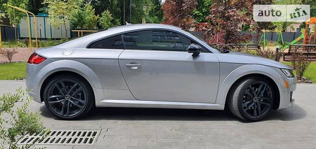 Audi TT 2016  випуску Кропивницький з двигуном 2 л бензин купе автомат за 31000 долл. 