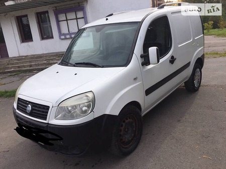 Fiat Doblo 2007  випуску Хмельницький з двигуном 1.3 л дизель пікап механіка за 2999 долл. 