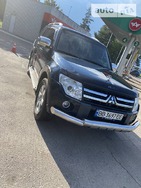 Mitsubishi Pajero 17.10.2021