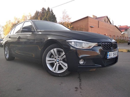 BMW 330 2016  випуску Київ з двигуном 2 л бензин седан автомат за 21000 долл. 