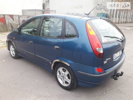 Nissan Almera 2001  випуску Херсон з двигуном 2 л  хэтчбек автомат за 1200 долл. 