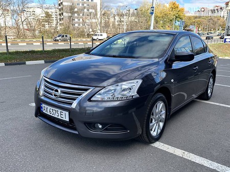 Nissan Sentra 2015  випуску Харків з двигуном 1.6 л бензин седан автомат за 10500 долл. 