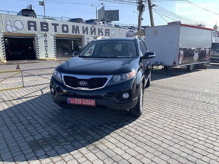 KIA Sorento 2011  випуску Чернівці з двигуном 2.2 л дизель позашляховик автомат за 14950 долл. 