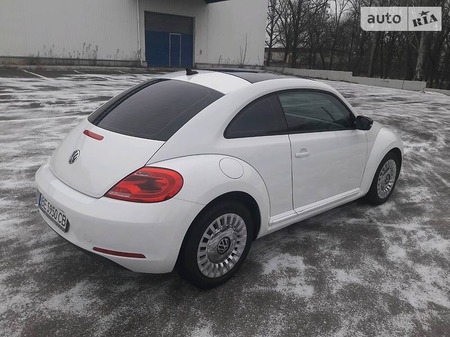 Volkswagen New Beetle 2014  випуску Миколаїв з двигуном 1.8 л бензин купе автомат за 11500 долл. 