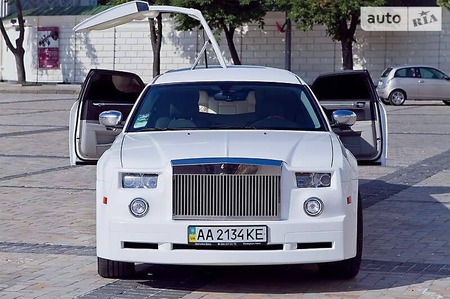 Chrysler 300C 2006  випуску Київ з двигуном 3.5 л бензин лімузин автомат за 29800 долл. 