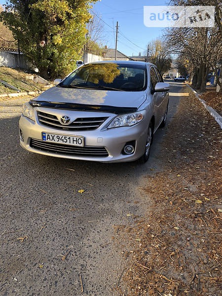 Toyota Corolla 2011  випуску Харків з двигуном 1.3 л  седан механіка за 7350 долл. 