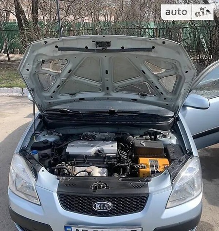 KIA Rio 2008  випуску Запоріжжя з двигуном 0 л  седан механіка за 5900 долл. 