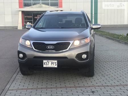 KIA Sorento 2012  випуску Ужгород з двигуном 2.4 л бензин позашляховик автомат за 11500 долл. 