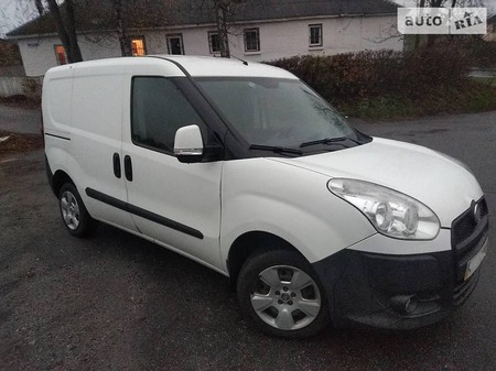 Fiat Doblo 2011  випуску Хмельницький з двигуном 1.3 л дизель мінівен механіка за 4800 долл. 