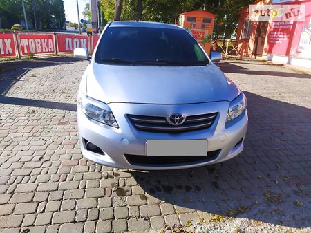 Toyota Corolla 2008  випуску Харків з двигуном 1.6 л  седан  за 7600 долл. 