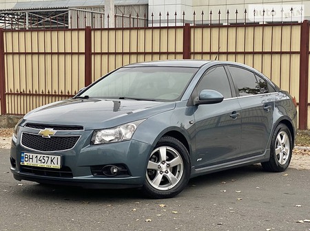 Chevrolet Cruze 2012  випуску Одеса з двигуном 1.4 л бензин седан автомат за 8500 долл. 