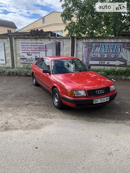 Audi 100 1991  випуску Івано-Франківськ з двигуном 2 л бензин седан механіка за 2500 долл. 