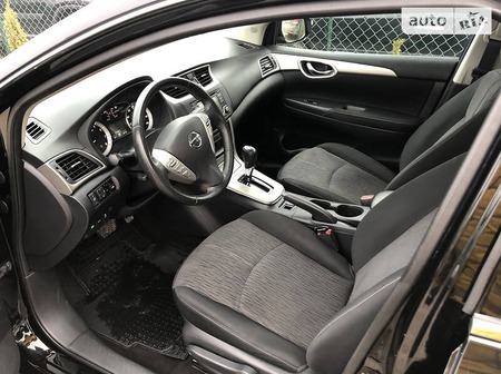 Nissan Sentra 2015  випуску Тернопіль з двигуном 1.8 л бензин седан автомат за 9800 долл. 