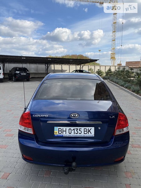 KIA Cerato 2007  випуску Одеса з двигуном 1.6 л  седан механіка за 6000 долл. 