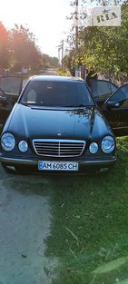 Mercedes-Benz E 220 03.10.2021