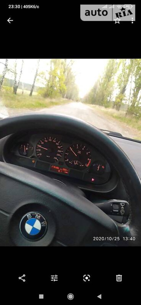 BMW 318 2000  випуску Житомир з двигуном 1.9 л бензин седан механіка за 5200 долл. 