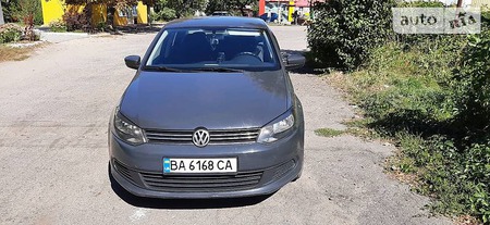 Volkswagen Polo 2012  випуску Кропивницький з двигуном 1.6 л  седан механіка за 7000 долл. 