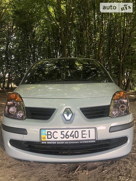 Renault Modus 2005  випуску Львів з двигуном 1.5 л дизель мінівен механіка за 3999 долл. 