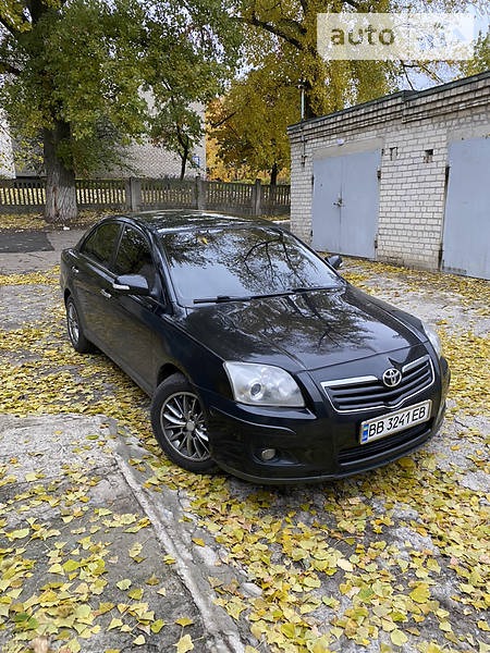 Toyota Avensis 2007  випуску Луганськ з двигуном 1.8 л  седан автомат за 8300 долл. 