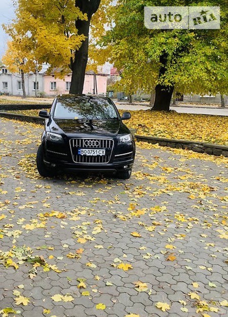 Audi Q7 2013  випуску Тернопіль з двигуном 3 л дизель позашляховик механіка за 24500 долл. 