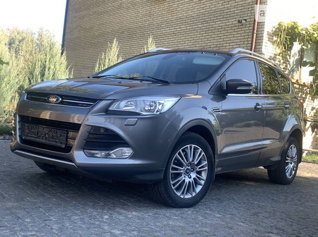 Ford Kuga 2014  випуску Вінниця з двигуном 2 л дизель позашляховик автомат за 15250 долл. 